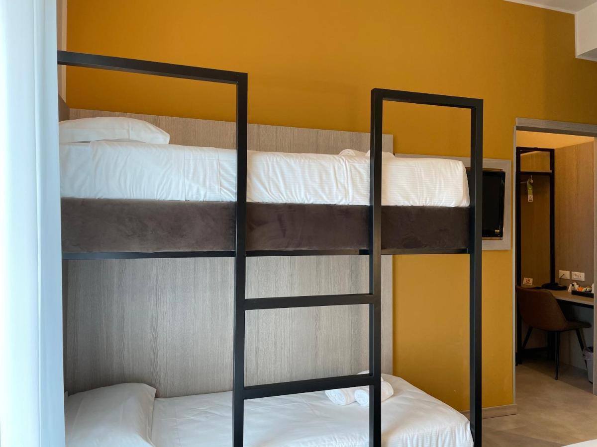 Hotel Iris Jesolo מראה חיצוני תמונה