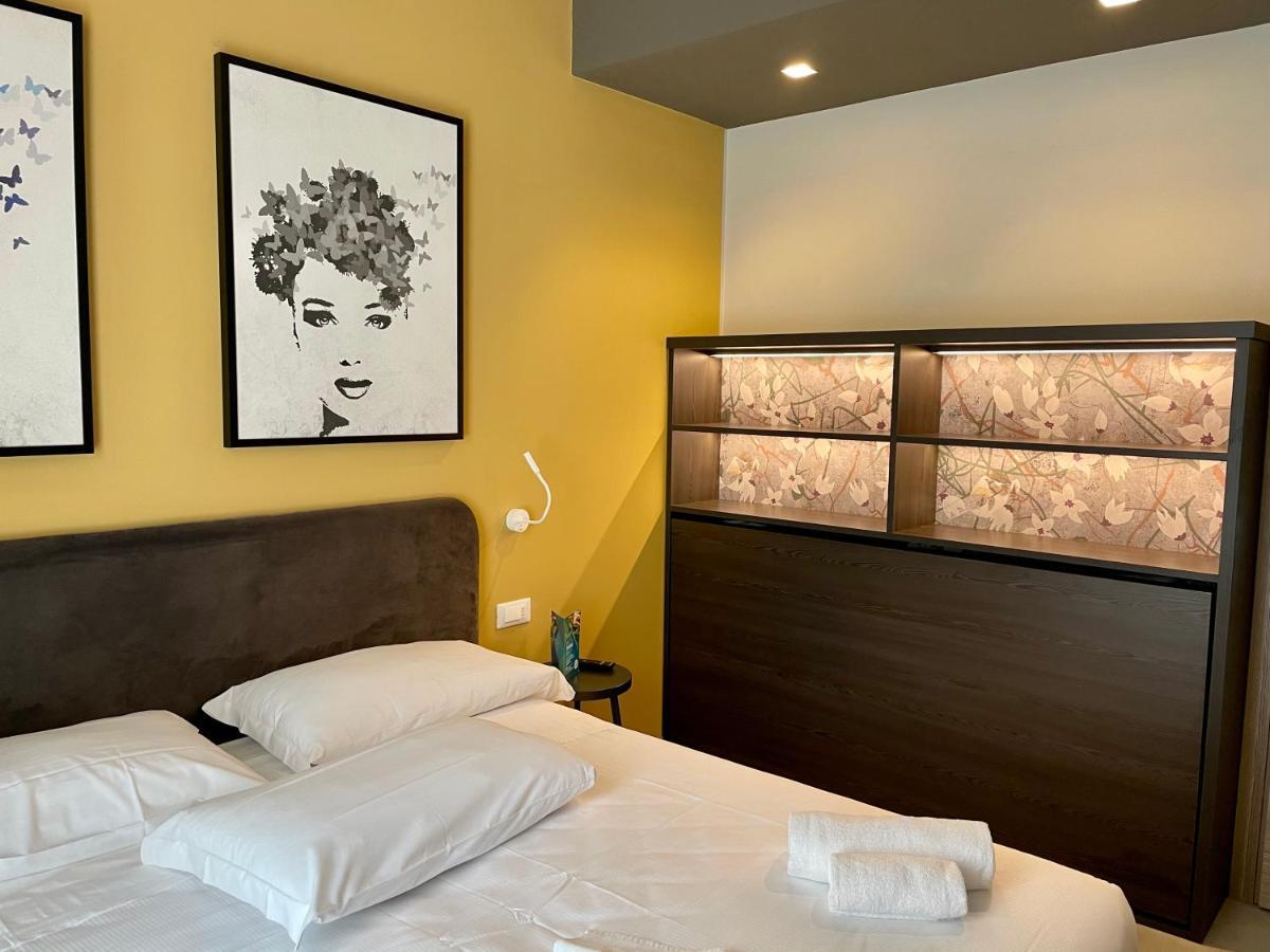 Hotel Iris Jesolo מראה חיצוני תמונה