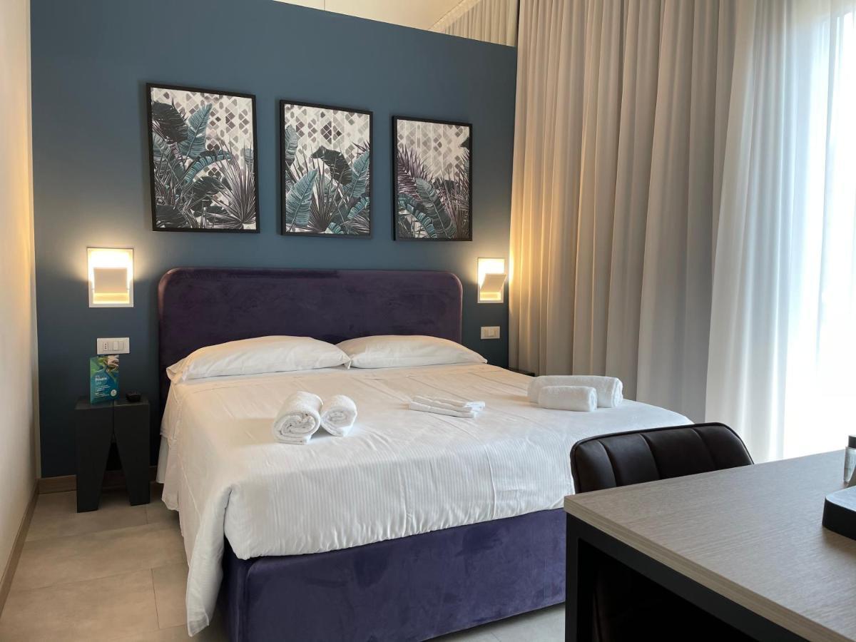 Hotel Iris Jesolo מראה חיצוני תמונה