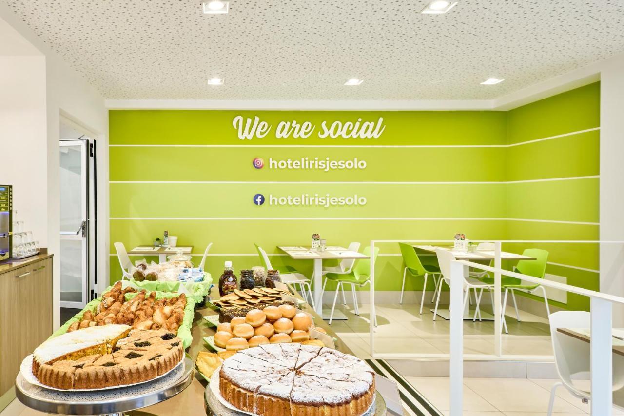 Hotel Iris Jesolo מראה חיצוני תמונה