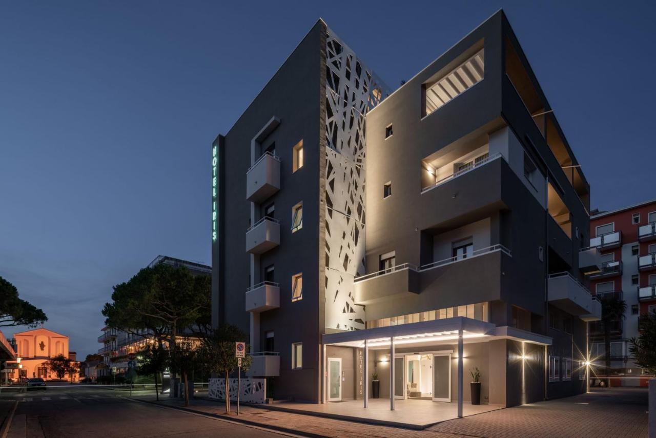 Hotel Iris Jesolo מראה חיצוני תמונה